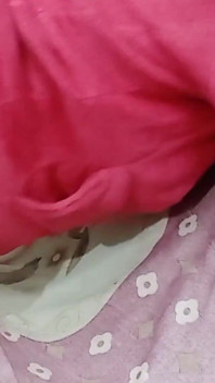 발렌타인 데이에 하드코어하게 따먹히는 인도 계집 아줌마