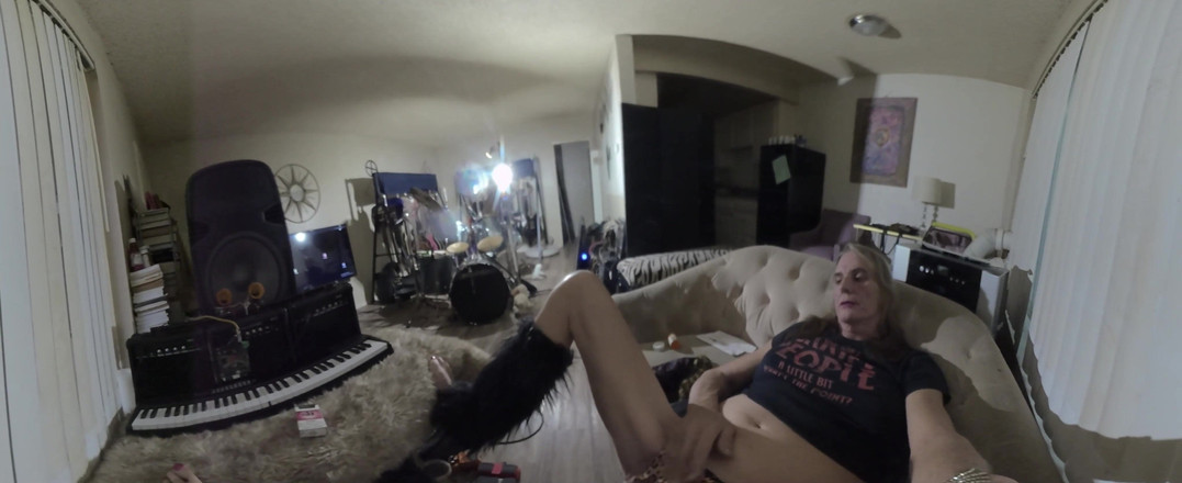 Lizzy Yum: Ліззі Юм Сд, грудень 2025, після транссексуала, мастурбує #62