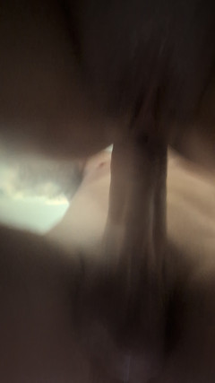 MarceloBatista1: Voorovergebogen spuitend