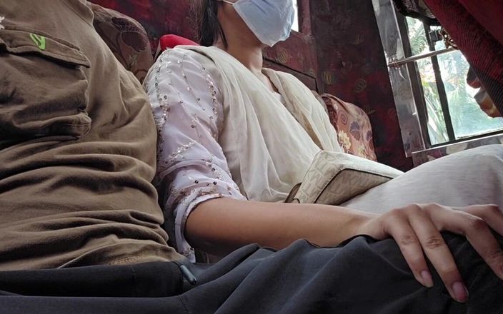 Hotfuck20: Hintli otobüs sikişi