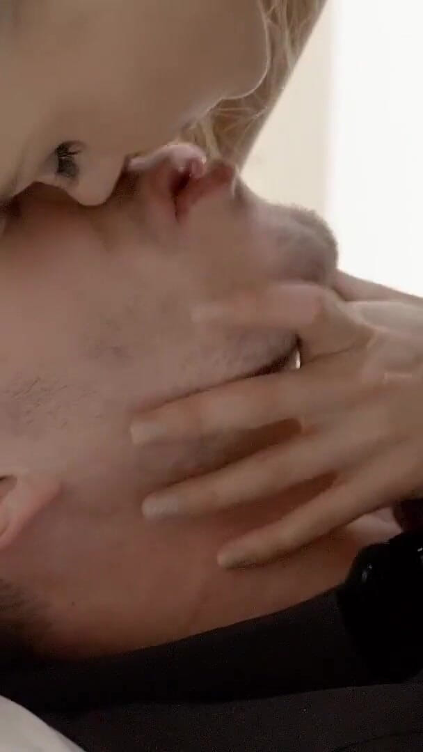 Nancy a Has a Huge Appetite for Passionate Sex with Her Boyfriend - Erotique Sex (Erotique Sex) Nancy a Has a Huge Appetite for Passionate Sex with Her Boyfriend - Erotique Sex (Erotique Sex)