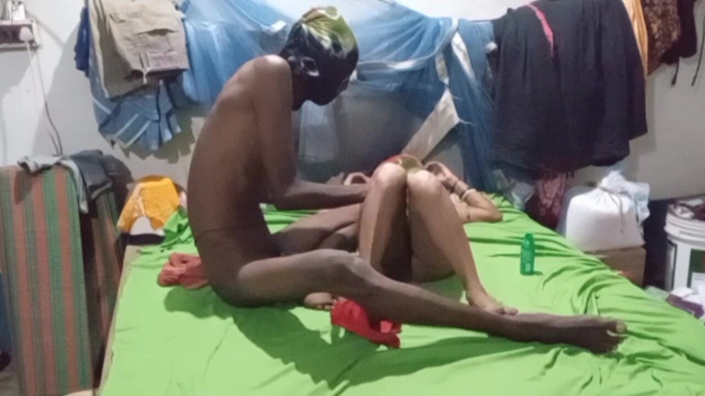 Bengaliauntykichut: I Fingered the Local Neighbor Auntie's Pussy with Great Pleasure