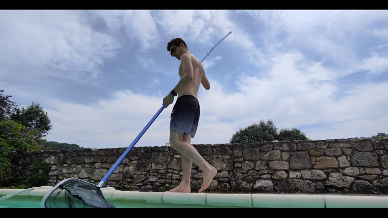 Snauwflake: Pool Guy