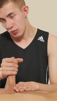 Gay masáž, sání ptáka a gay anál