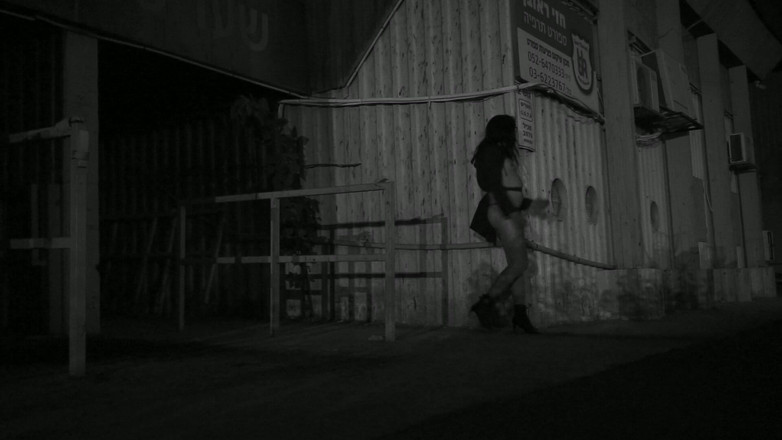 Voyager: Siêu sexy Crossdresser