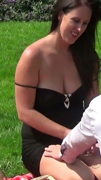 Jill Meets Her Sugardaddy Vince and Goes to A Park for A Hot Picnic!