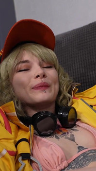 Cindy i Tifa i ich głodne dziury
