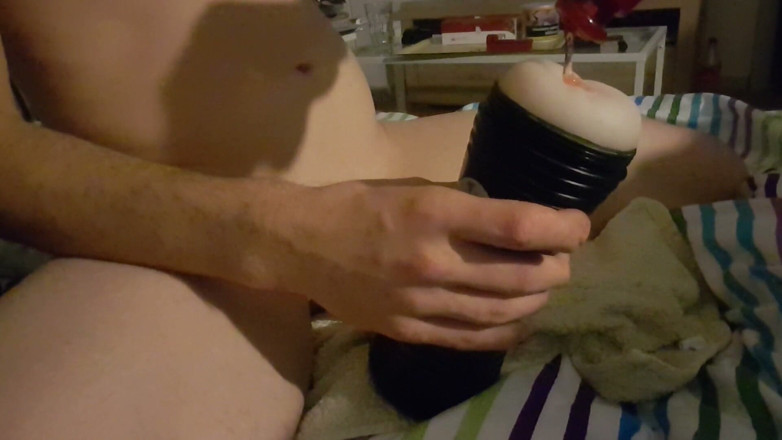 KinkyAktivBoy1992: Con cu của tôi được xử lý bởi một lỗ đít túi