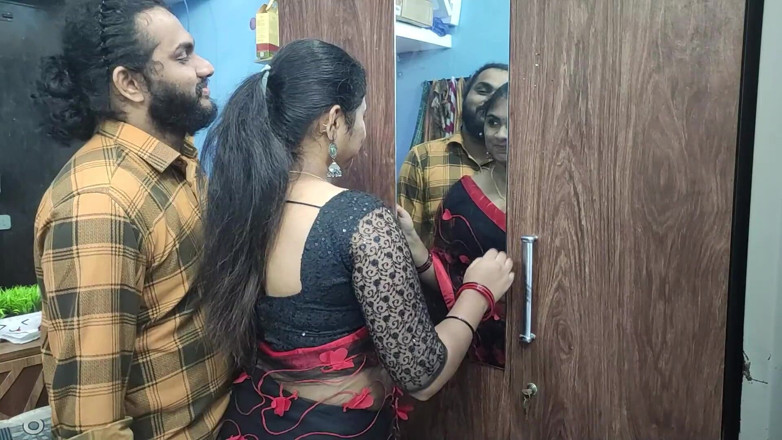 Vaigavarun45: Couple mallu, baise torride en sari, enlèvement et baise torride,...