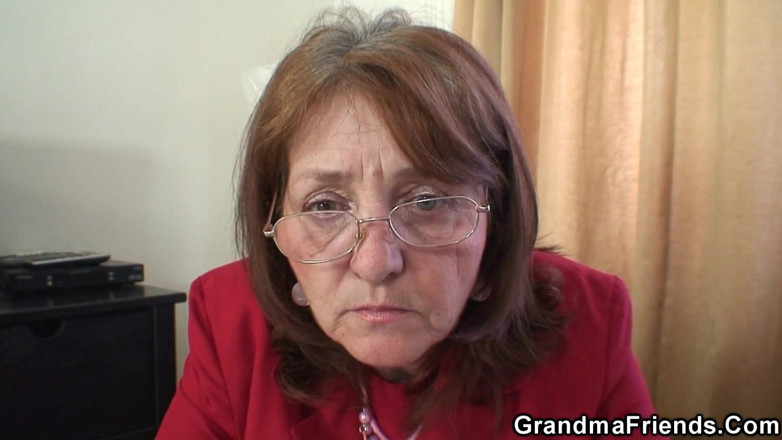 Granny Sluts: Ketting voor de HR-dame