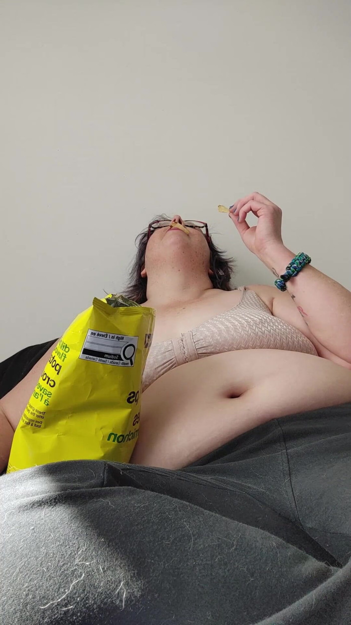 AngYourDirtyCanadian: Snack Time!