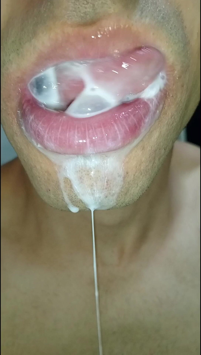 Rey rey: Fetiche de lengua grande y húmeda