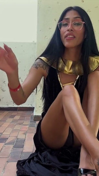 Le fantasme de bondage égyptien ancien de Giselle Amore - POV, la retenue divine vous attend !