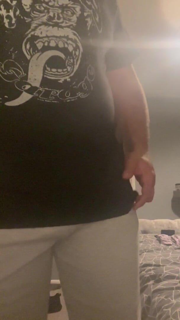 Shaun Cbt: Bondage de bite et travestie sous les vêtements pour aller...