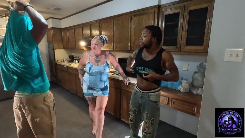 Auntie Nation: Auntie Livie Met the Teal Frat House Boys