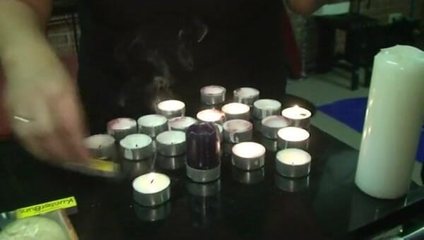 Anna Devot: Annadevot - I light candles