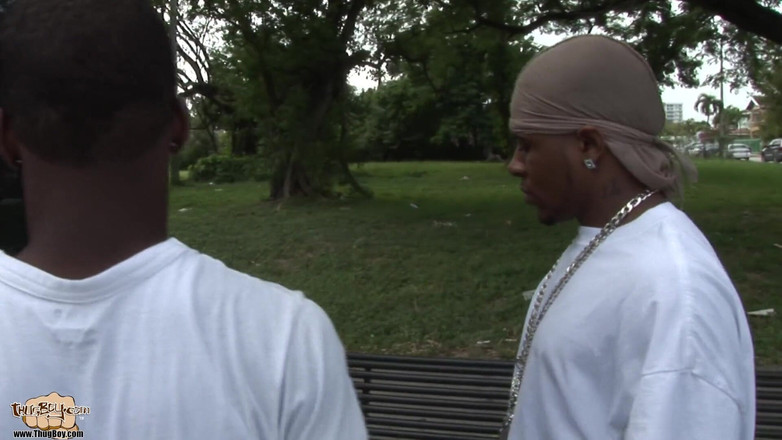 ThugBoy: Rasa + Tko - tudung paip