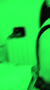 Şişman Nemfomanyak Karanlık Bir Odada Siyah İnsanlarla Seks Yapıyor. Chrystal Gül Ağacı Üçlüsü Sahteler Siyah Düzeltme