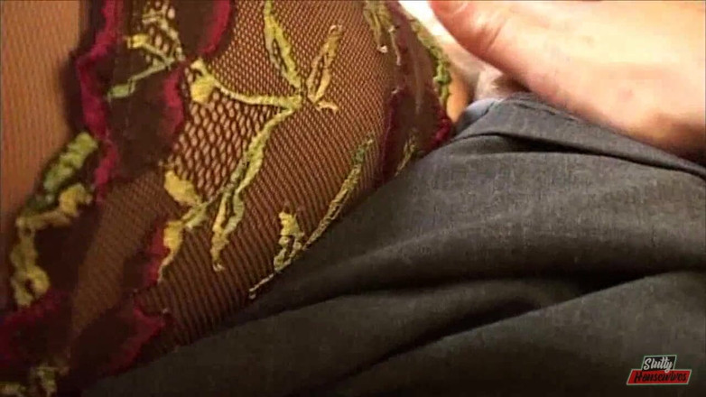 Vere Casalinghe Italia.: ブロンドの成熟した女性が犯される