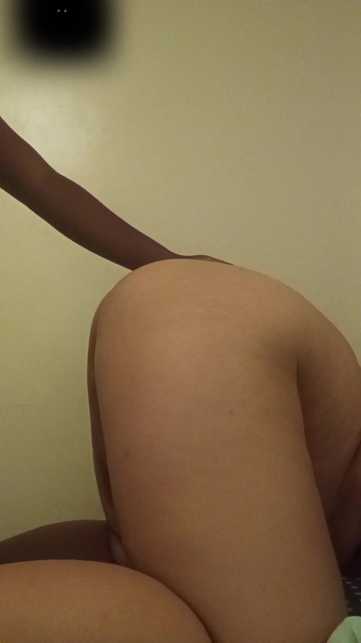 Jicole18: Condividi mia moglie con il mio amico