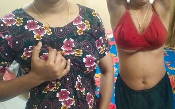 Deshi Beautiful College Girl Shows His Big Bob and Pussy