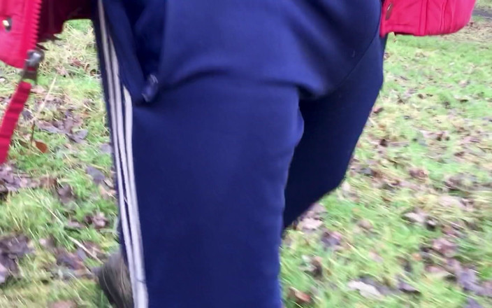 MrMagicDevil: Het Is Dus Winter En Het Is Super Koud Buiten....