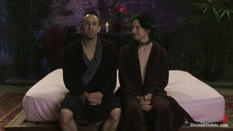 Divine Bitches by Kink: Educarea unui băiat: episodul 5 - negare finală