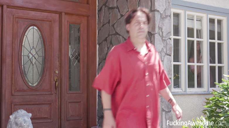 Fucking Awesome: The neighbor's daughter Gina Valentina