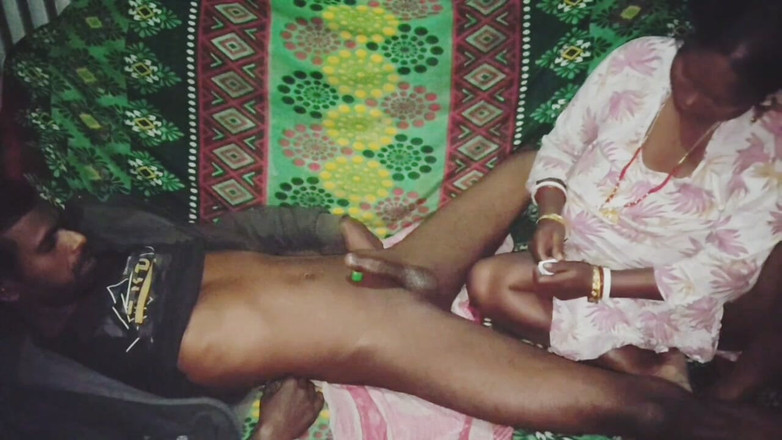 Sexydeb: Ne Land Chusa, femme au foyer desi