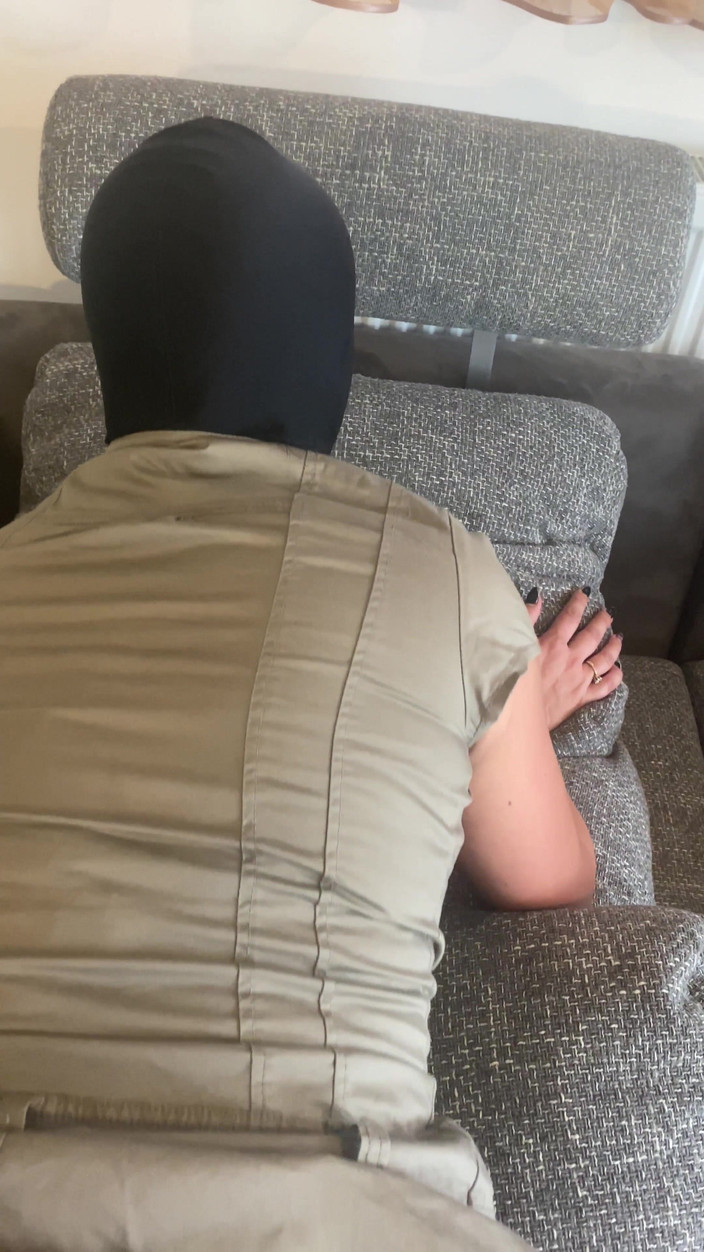 MilfyCalla: Le avventure di milfycalla Ep 10 Post Man 2