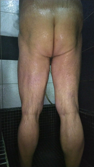 Wanker: Táta Se Sprchuje