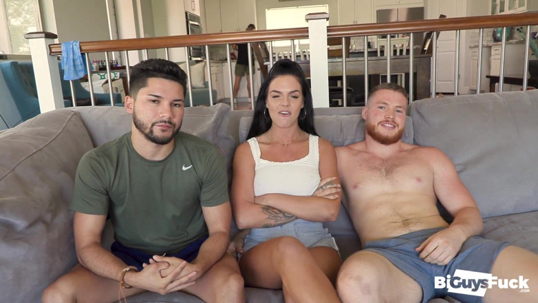 Bi Guys Fuck: Big Booty Redhead Canelo Ment Bi Sexual Flip Fuck