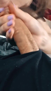 Teen Blowing and Sucking Deep Big Cock in Close-up