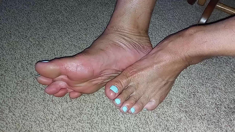 Midsouth Foot Fetish: Khoe người đàn ông dễ thương của tôi pedi