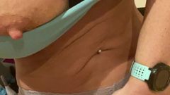Sophie James: Zoufalství z čůrání po běhu, chcaní na moje tanga
