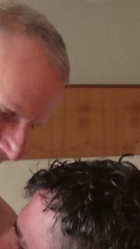 Mijn twee vaders neuken me