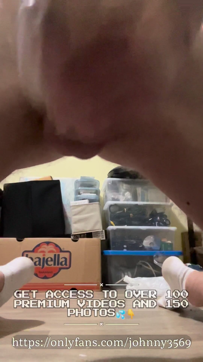 Johnny69227: Young Horny Twink Takes 21cm Dildo with Fleshlight Fuck