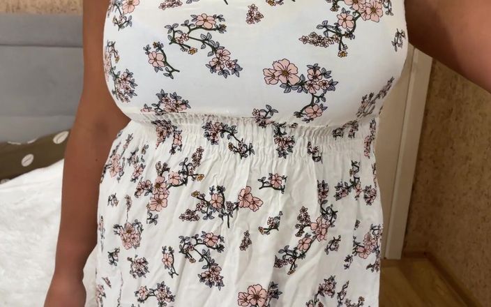 Lux Eva: Compilation de MILF bronzées qui se masturbent