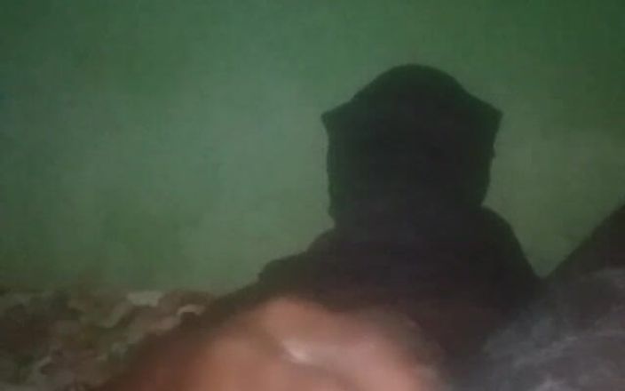 Badman4606: Le sexe anal avec une grosse noire fait mal, se...