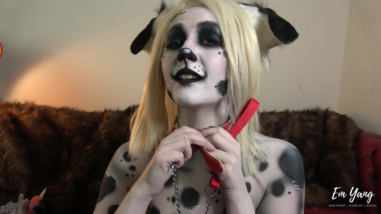 Em Yang: Pengalaman dominasi bodypaint dalmatian