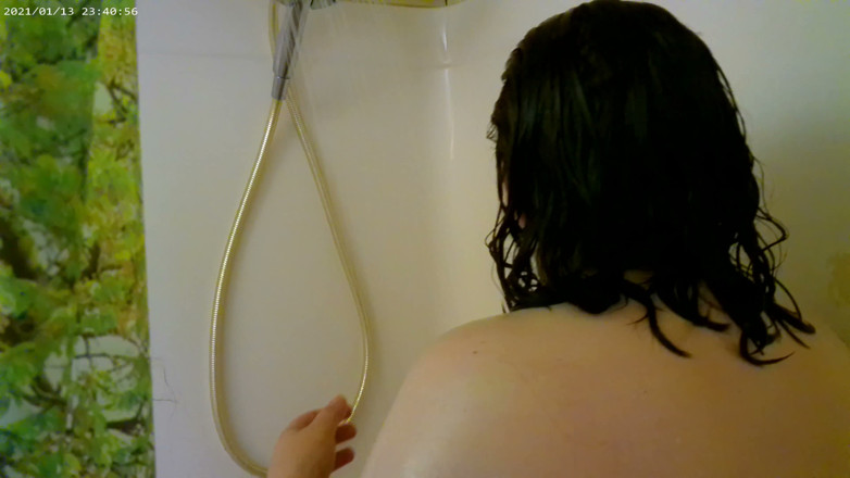 ShyWifey89: Josofine fica ensaboada, Rico filma