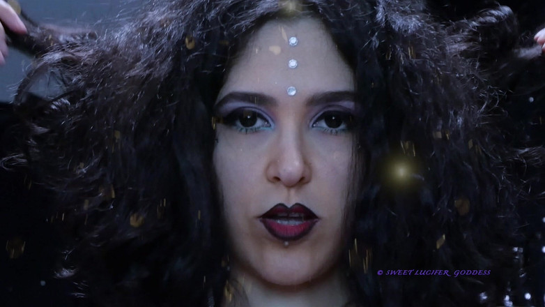 Rebecca Diamante: Fai scorrere quella carta per me