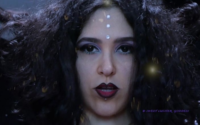 Rebecca Diamante: Swipe That Card for Me