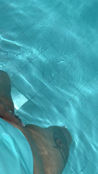 I Had an Orgasm in the Outdoor Pool