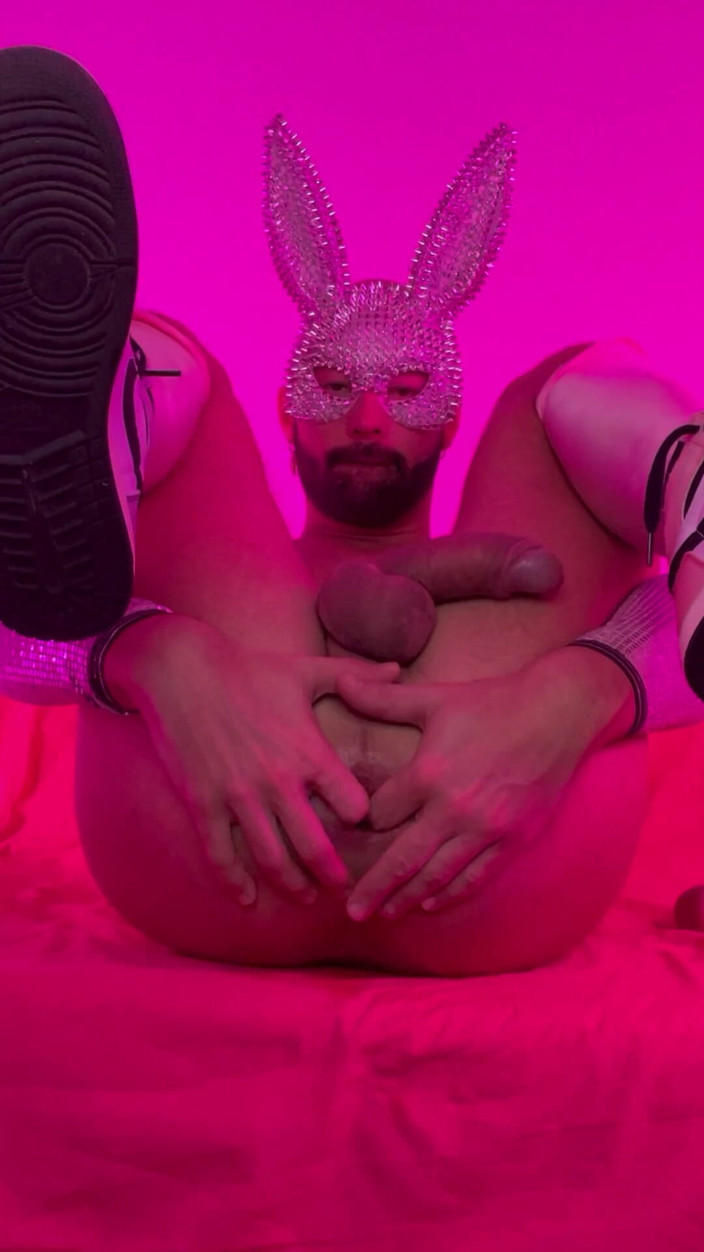 NathanAdamsXXX: Szalona Dziwka Grać Z Super Dużym Dildo!