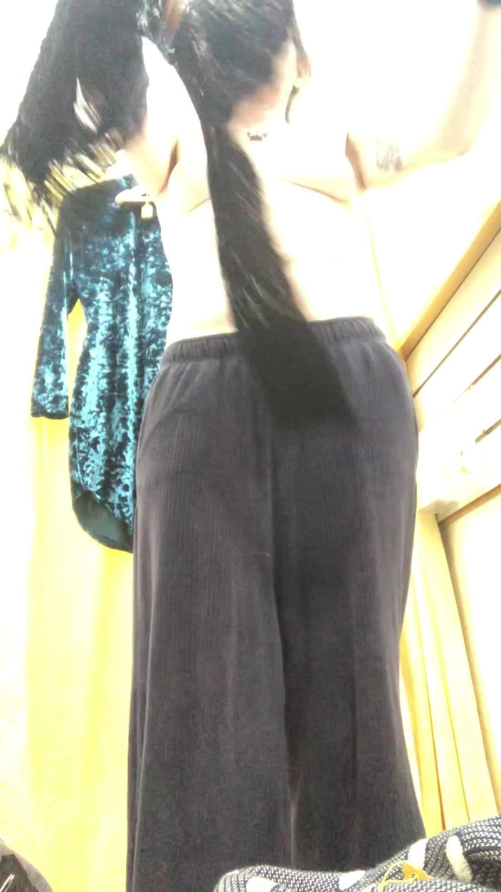 MistressWriggler: Wenn Sie Sich Nackt Machen, Ist Die Einzige Möglichkeit, in...