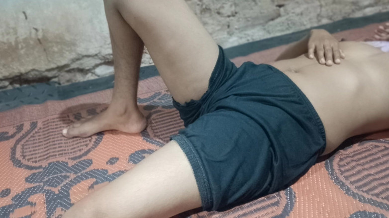 RoomVibe: เซสชั่นลับตอนดึกกับนายหญิงของกู