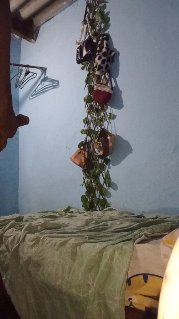 Femboy from Colombia: Це соковито і насичене