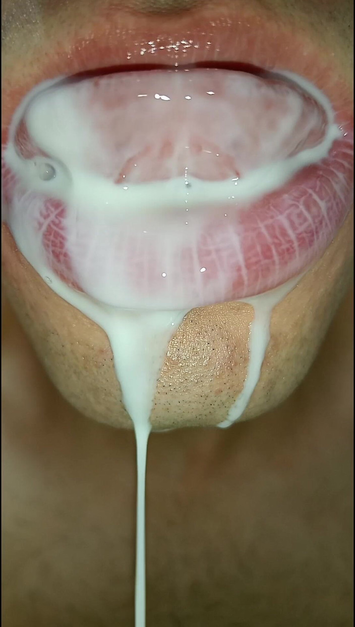 Rey rey: Kom klaar in mijn mond, speel met je sperma en...