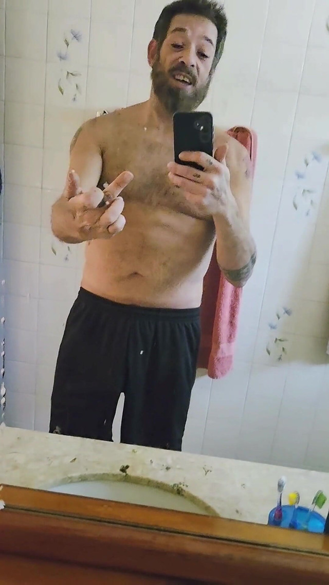 Findom - Piss in the Sink, Spit on the Mirror! (Beto alpha) Findom - Piss in the Sink, Spit on the Mirror! (Beto alpha)